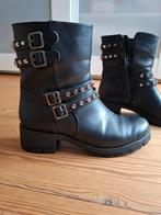 Korte laarzen , maat 39, Kleding | Dames, Schoenen, Zwart, Lage of Enkellaarzen, Ophalen of Verzenden, Zo goed als nieuw