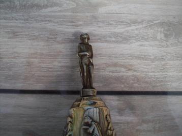 echt massieve geel koper tafel bel napolion beschikbaar voor biedingen