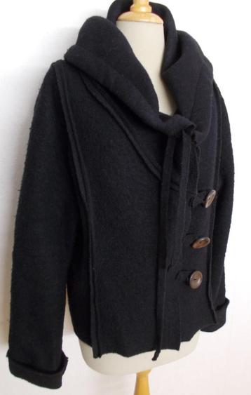 Apart zwart 80% wol vest met capuchon! L beschikbaar voor biedingen