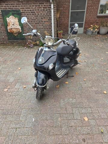 BTC Legend Scooter - Onderdelen of Compleet beschikbaar voor biedingen