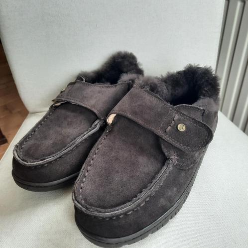 Warmbat pantoffels donker bruin maat 44, Kleding | Heren, Schoenen, Nieuw, Pantoffels of Sloffen, Bruin, Ophalen of Verzenden