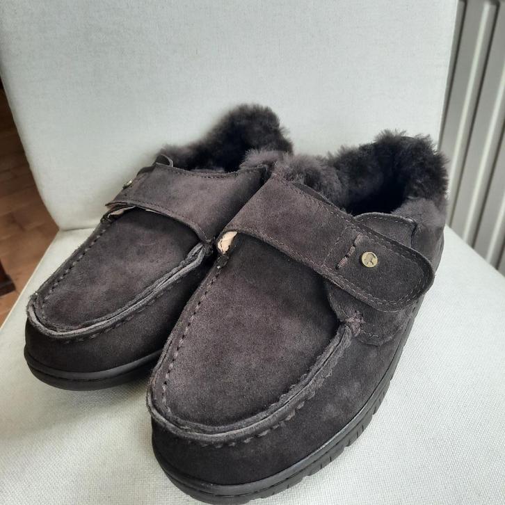 Warmbat pantoffels donker bruin maat 44, Kleding | Heren, Schoenen, Nieuw, Pantoffels of Sloffen, Bruin, Ophalen of Verzenden