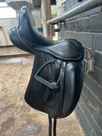 Brandt dressuur zadel 17,5 inch, Dieren en Toebehoren, Paarden en Pony's | Zadels, Ophalen, Dressuur