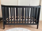 Zwart baby ledikant 60x120, Kinderen en Baby's, Babywiegjes en Ledikanten, Ophalen, Ledikant