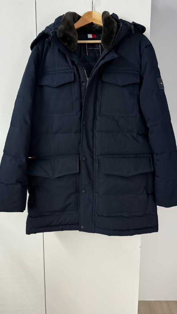 Tommy Hilfiger parka winterjas met capuchon donkerblauw XL, Kleding | Heren, Jassen | Winter, Zo goed als nieuw, Maat 56/58 (XL)