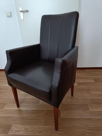 lederen fauteuil