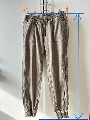 Olive green jogger pants beschikbaar voor biedingen