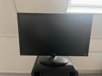 LG 27MP38VQ-B Monitor - 27 inch beschikbaar voor biedingen