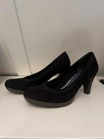 Marco Tozzi suède pumps, Pumps, Zwart, Marco Tozzi, Ophalen of Verzenden