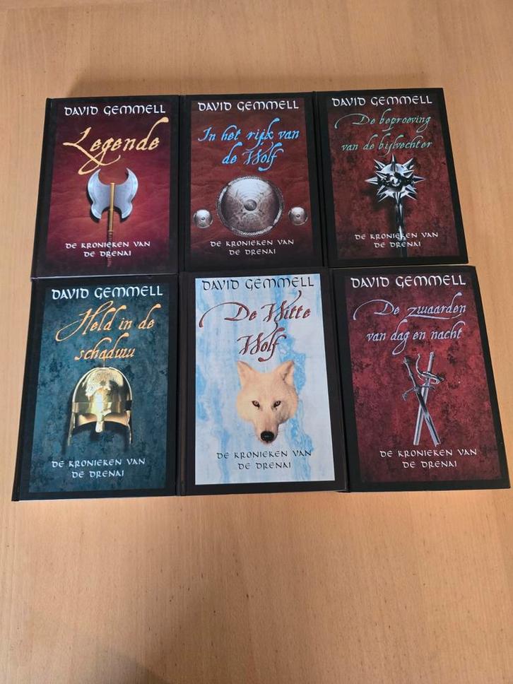 De Kronieken van de Drenai - David Gemmell - 6x, Boeken, Fantasy, Gelezen, Ophalen of Verzenden