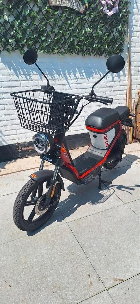 AGM Goccia, Fietsen en Brommers, Snorfietsen en Snorscooters, Zo goed als nieuw, Overige merken, Elektrisch, Ophalen of Verzenden