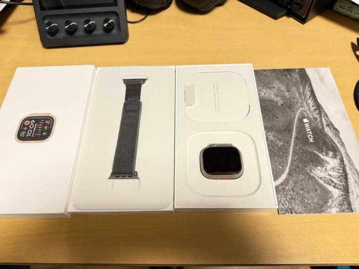 Apple Watcht Ultra 2 Titanium, Sieraden, Tassen en Uiterlijk, Smartwatches, Zo goed als nieuw, iOS, Zilver, Afstand, Calorieverbanding