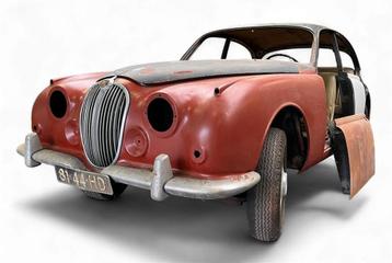 Jaguar Mk II jaren 60, karosserie met onderdelen. beschikbaar voor biedingen