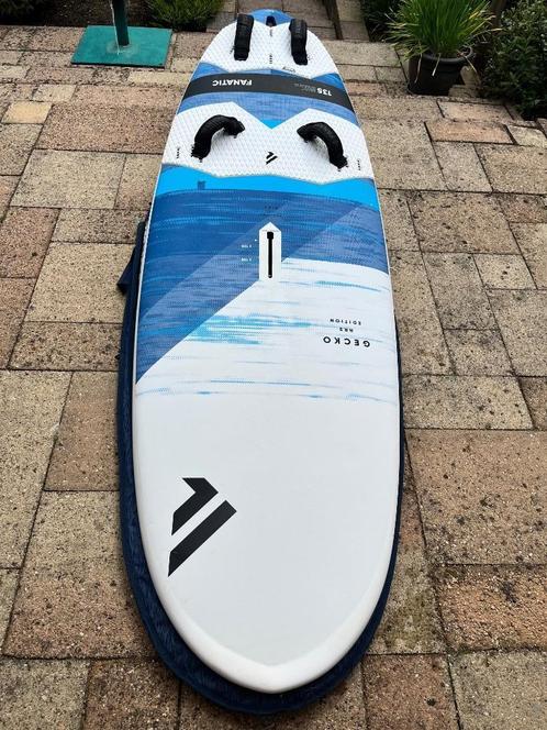 Fanatic Gecko HRS 135 bj 2020, Watersport en Boten, Windsurfen, Gebruikt, Plank, Minder dan 250 cm, Met vin(nen), Met draagtas