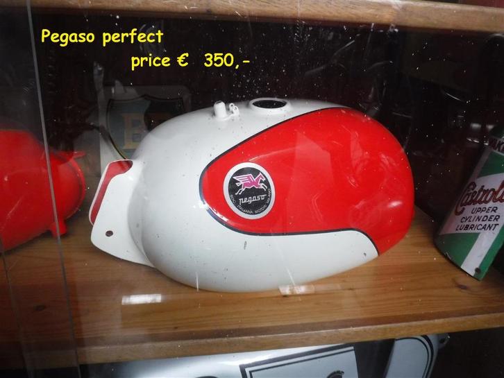 Benzine tanks brommers (Malanca, Giulietta en Pegaso), Fietsen en Brommers, Brommeronderdelen | Algemeen, Nieuw, Tank, Ophalen