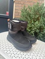 Waterdichte Ugg Boots, Gebruikt, UGG, Jongen of Meisje, Ophalen of Verzenden