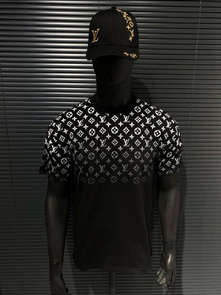 T-shirt, Kleding | Heren, T-shirts, Zo goed als nieuw, Zwart, Ophalen of Verzenden