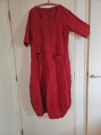 100% rode linnen lange jurk 3/4 mouw m. 46 / 48 ? VETONO, Maat 46/48 (XL) of groter, Ophalen of Verzenden, Zo goed als nieuw, Vetono
