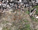Plantenpotstandaard ijzer voor 4 potjes +-70cm hoog Miekje's, Tuin en Terras, Tuinwanddecoratie, Ophalen, ., Zo goed als nieuw