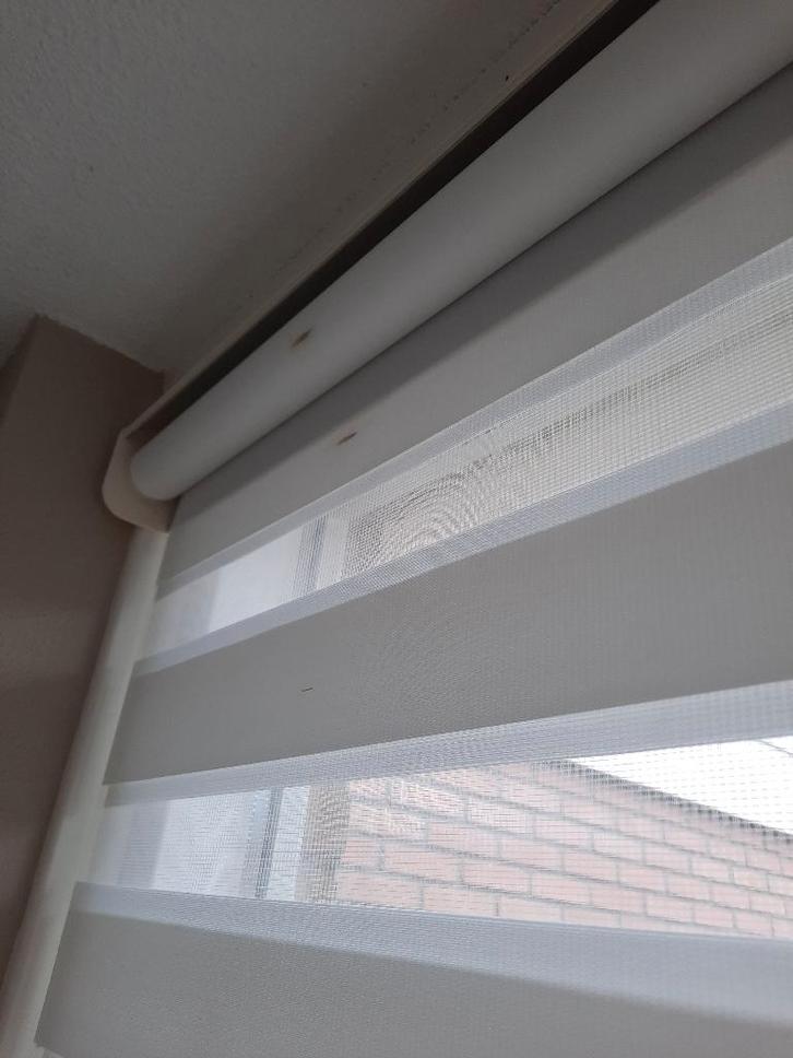 rolgordijn dag en nacht 1.94 cm breed / ivoor, Huis en Inrichting, Stoffering | Gordijnen en Lamellen, Gebruikt, 150 tot 200 cm