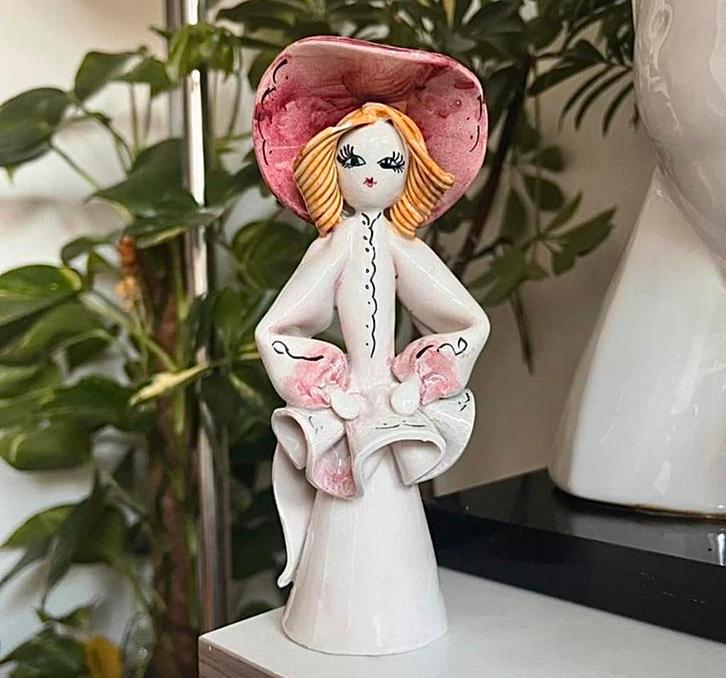 Porseleinen Dame met Hoed, Antiek en Kunst, Antiek | Porselein, Ophalen of Verzenden