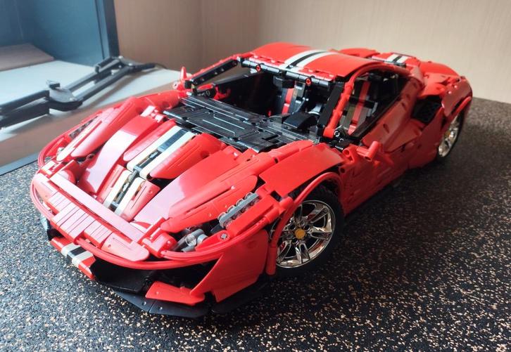 Cadabricks Ferrari 3236 pcs, Kinderen en Baby's, Speelgoed | Bouwstenen, Gebruikt, Overige merken, Ophalen of Verzenden