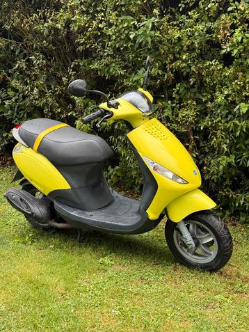 Piaggio Zip 2t 50cc Geel - Duits 2003 beschikbaar voor biedingen
