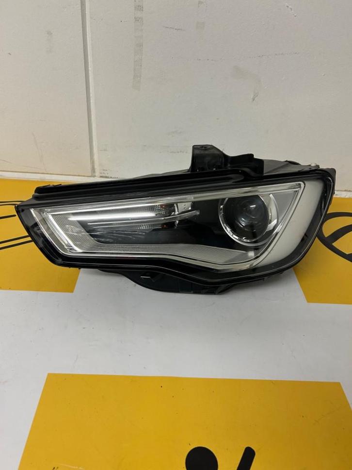 Koplamp Audi A3 8V Bixenon 2012-2016 8VO941005 Linksvoor, Auto-onderdelen, Verlichting, Audi, Gebruikt, Ophalen of Verzenden