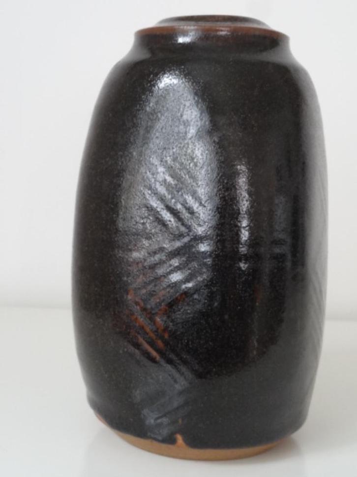 Mooie hoge vaas in de Japanse stijl van Bernard Leach, 21 cm, Antiek en Kunst, Antiek | Keramiek en Aardewerk, Verzenden