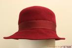 Vintage Dameshoed bordeaux paars handgemaakt 55 = S tot XS, Ophalen of Verzenden, Gedragen, 55 cm (S, 6⅞ inch) of minder, Hoed