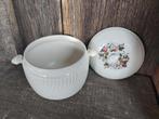 Prachtige oude Boch Trianon gebloemde dek schaal, Antiek en Kunst, Antiek | Servies los, Ophalen of Verzenden