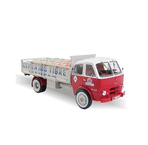 Pegaso 1031 1969 Cementvervoer 1/43 IXO spaanse serie # 11, Hobby en Vrije tijd, Modelauto's | 1:43, Nieuw, Bus of Vrachtwagen