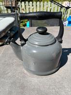 Le Creuset Theeketel, Huis en Inrichting, Keuken | Potten en Pannen, Ophalen, Gebruikt, Overige materialen, Pot, Bus of Blik
