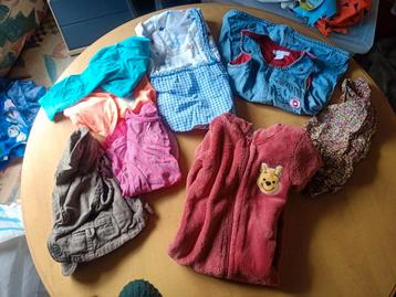 Meisjes pakket maat 70 beschikbaar voor biedingen