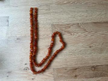 Amber ketting brokken lengte 105 cm, gewicht 60 gram. beschikbaar voor biedingen
