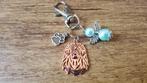 (Sleutel/Tas) Hanger Tibetaanse mastiff met beschermengeltje, Hobby en Vrije tijd, Kralen en Sieraden maken, Verzenden, Nieuw