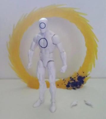 Marvel Legends Zero en Portal aktiefiguur beschikbaar voor biedingen
