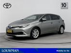 Toyota Auris 1.8 Hybrid Executive | Trekhaak | Stoelverwarmi, 12 maanden, Gebruikt, 4 cilinders, Origineel Nederlands