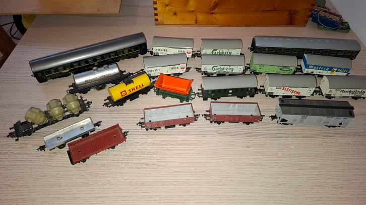 Fleischmann trein model met accessoires, Hobby en Vrije tijd, Modeltreinen | H0, Gebruikt, Overige typen, Gelijkstroom, Fleischmann