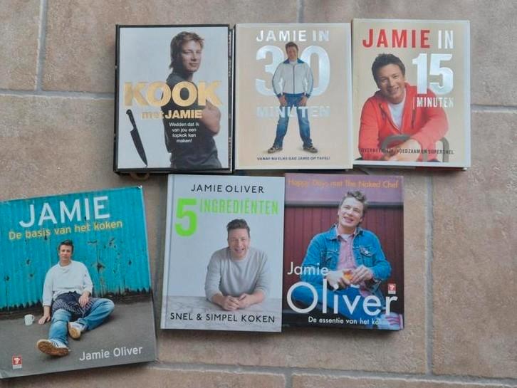 Jamie Oliver Kookboeken - 6 stuks, Boeken, Kookboeken, Zo goed als nieuw, Overige gebieden, Ophalen
