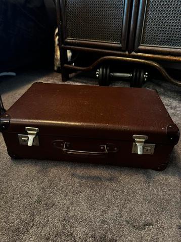 Vintage Leren Koffer Cheney beschikbaar voor biedingen