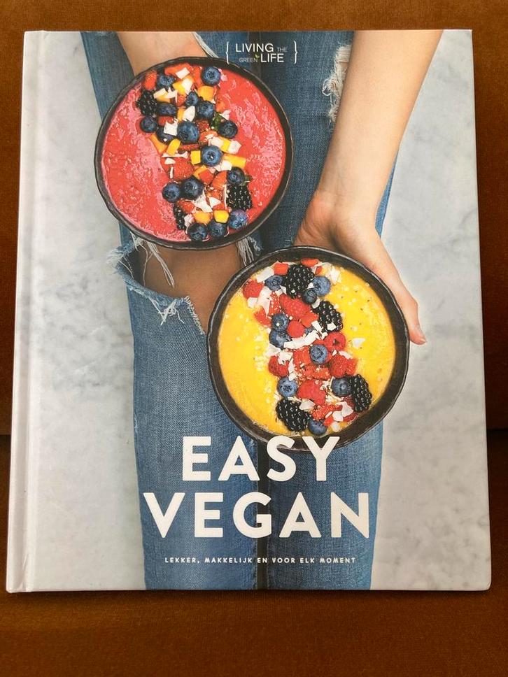 Easy Vegan - Lekker en Makkelijk!, Boeken, Kookboeken, Nieuw, Voorgerechten en Soepen, Overige gebieden, Gezond koken, Ophalen of Verzenden