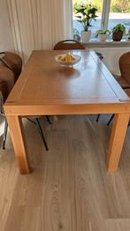 Eettafel voor 4 personen, te verlengen tot tafel voor 6., Huis en Inrichting, Tafels | Eettafels, Ophalen, Gebruikt, 50 tot 100 cm