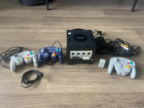 Nintendo Gamecube met accessoires en games, Spelcomputers en Games, Spelcomputers | Nintendo GameCube, Gebruikt, Zwart, Met 3 controllers of meer