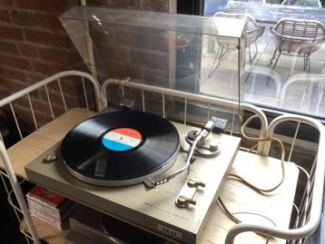 Akai AP100 C platenspeler beschikbaar voor biedingen