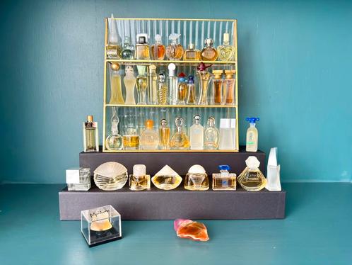 Vintage miniatuur parfum verzameling - 38 stuks, Verzamelen, Parfumverzamelingen, Nieuw, Miniatuur, Gevuld, Ophalen of Verzenden