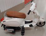 Elektrische vespa speelgoed scooter, Fietsen en Brommers, Scooters | Overige merken, Ophalen of Verzenden, Zo goed als nieuw, Benzine