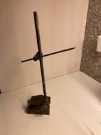 Krasblok op stalen voet., Antiek en Kunst, Antiek | Gereedschap en Instrumenten, Ophalen of Verzenden
