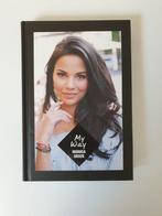 Boek Hardcover - Biografie - Monica Geuze - My Way, Boeken, Ophalen of Verzenden, Gelezen