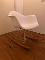 Scandinavische design kuip schommelstoel zo goed als nieuw, Huis en Inrichting, Stoelen, Kunststof, Wit, Zo goed als nieuw, Eén
